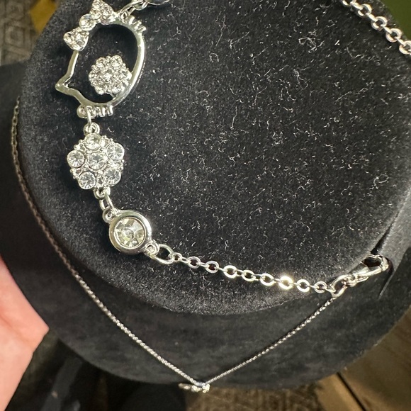 Hello Kitty Necklace and Bracelet Set - Picture 4 of 5